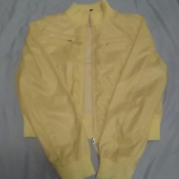 jacket - Picture 2 of 3